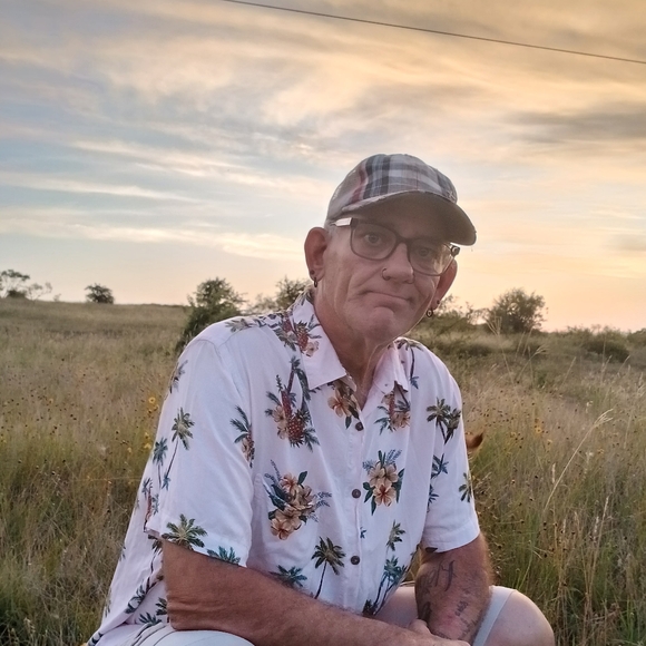 Meet your Posher, Shane Posting Soon,little Bit Of Everything - Picture 8 of 11